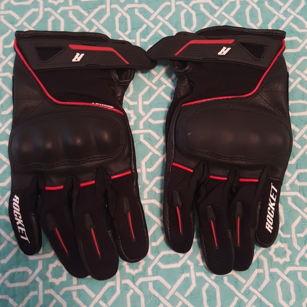 BNWOT Rocket motorcycle gloves